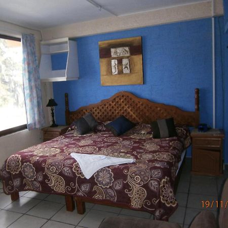 La Casa Azul Hostal Y Pension - Cordoba Халапа Екстер'єр фото